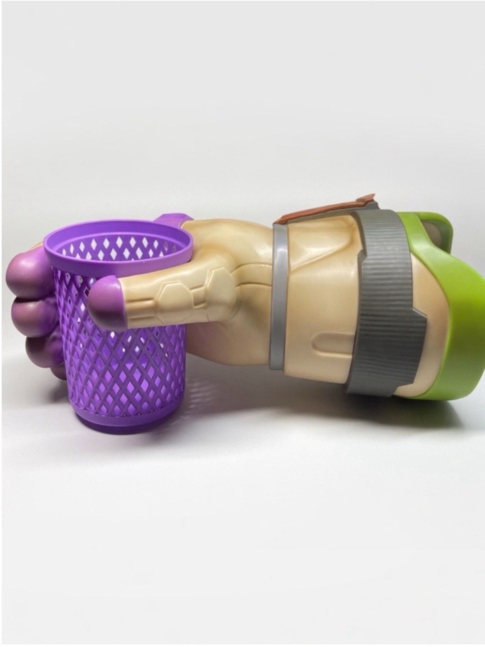 Disney Parks Buzz Lightyear Gauntlet Light Up Drink Cup Holder Wearable Arm Toy